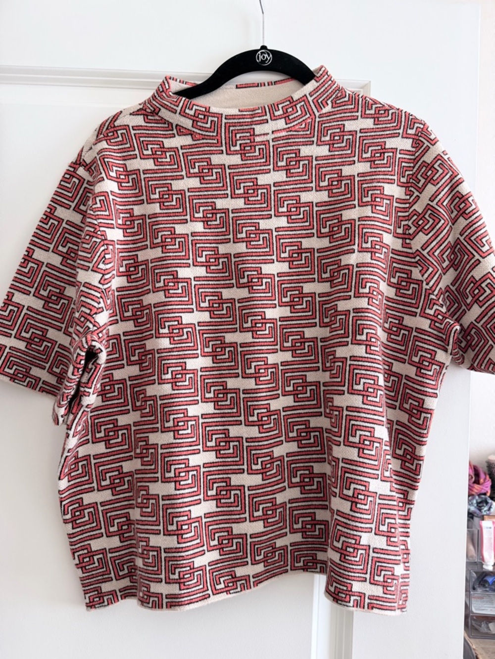 Ann Taylor Red & Cream Geometric Short Sleeve Knit Top